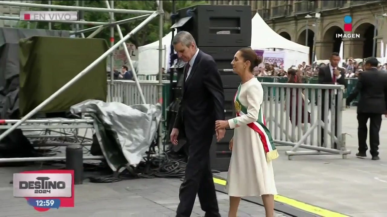 Claudia Sheinbaum llega al Zócalo de la CDMX