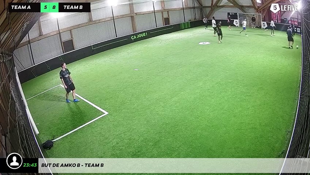 But de Amko B - Team B