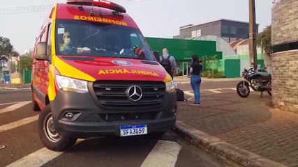 Acidente entre moto e Fiesta deixa motociclista ferido no Bairro Neva