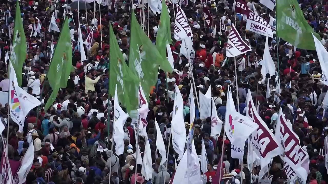 "¡Presidenta!", celebran miles llegada de Sheinbaum al poder en México