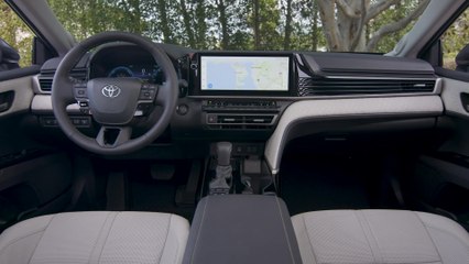 2025 Toyota Camry XLE AWD Interior Design in Ocean Gem