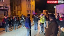 Eskişehir'de Polisten Kaçan Motosikletli Kaza Yaptı: 4 Yaralı