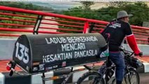 Pak Midun Pancal Sepeda Jawa Timur-Jakarta Tuntut Keadilan Korban Kajuruhan