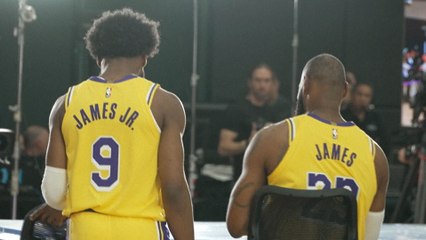 NBA: "De la joie pure", savoure LeBron James, qui accueille son fils Bronny chez les Lakers