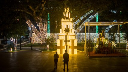 Ya es Navidad en Venezuela por orden de Maduro