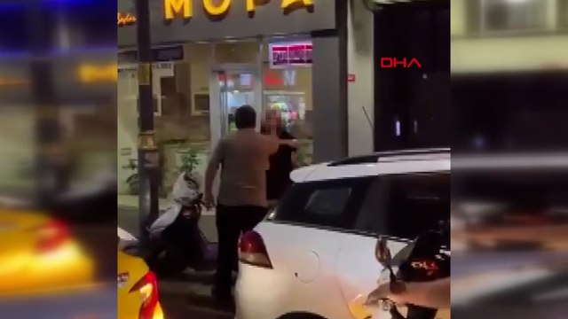 Şişli'de taksici ile kadın yolcu arasında ücret tartışması kamerada