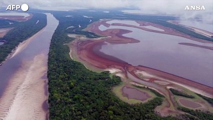 Brasile, le comunita' indigene affrontano la siccita' che colpisce l'Amazzonia
