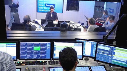 «Les gens qui doutent» : le live de Coline Rio dans Culture médias