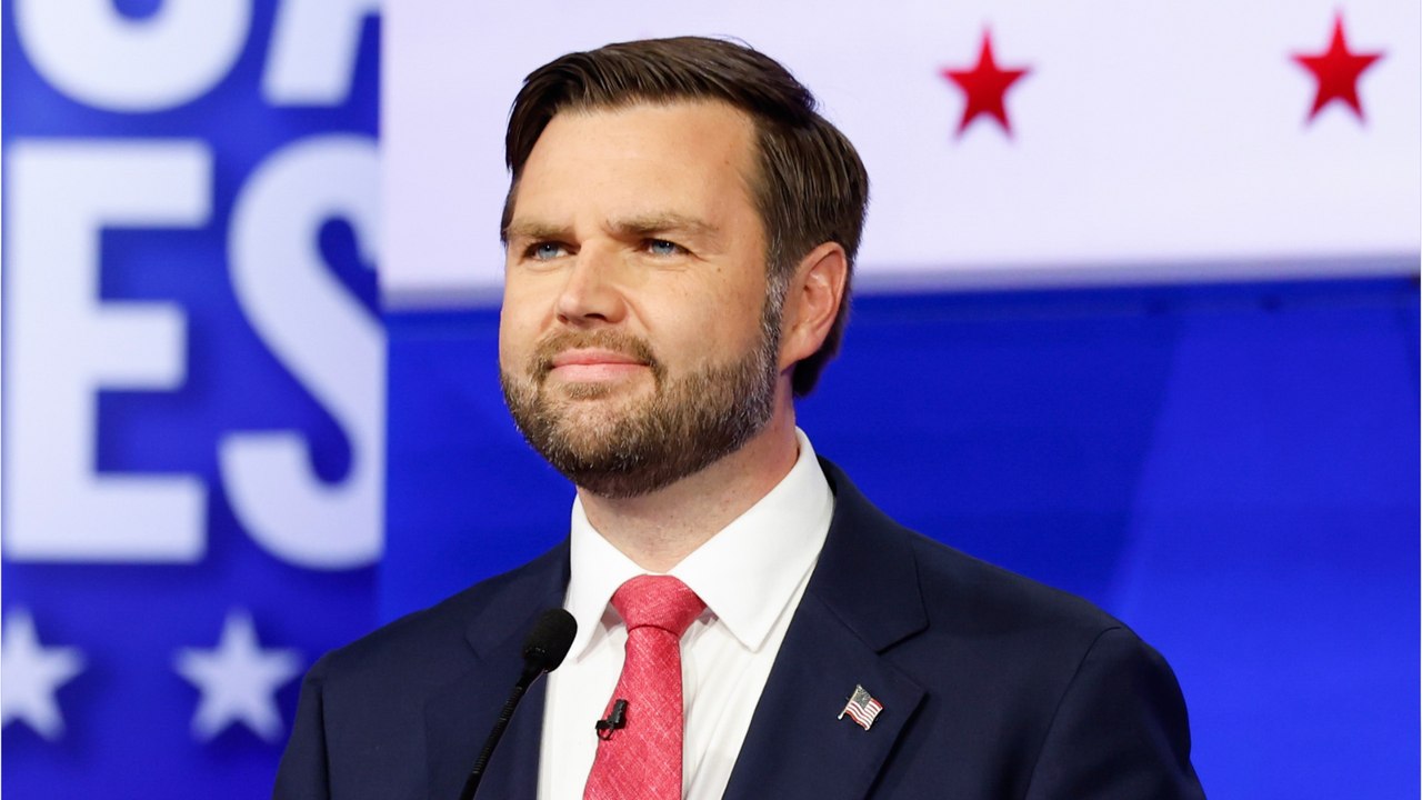 JD Vance goes viral for his eyes, does Donald Trump’s running mate wear eyeliner?