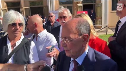 Descargar video: Accordo Regione-Webuild, iniziano le selezioni a Palermo. Schifani: «Vogliamo dare lavoro ai siciliani in Sicilia»