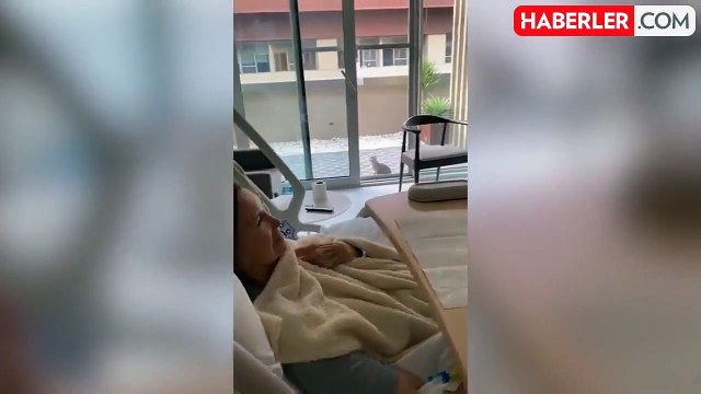 Yeşilçam'ın usta ismi Filiz Akın hastaneye kaldırıldı