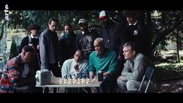 Quatre ans après le succès du Jeu de la Dame , les échecs reviennent bousculer le petit écran avec Rematch , série d'Arte haletante sur l'affrontement en 1997 entre le roi de la discipline Garry Kasparov et l'ordinateur Deep Blue - Regardez