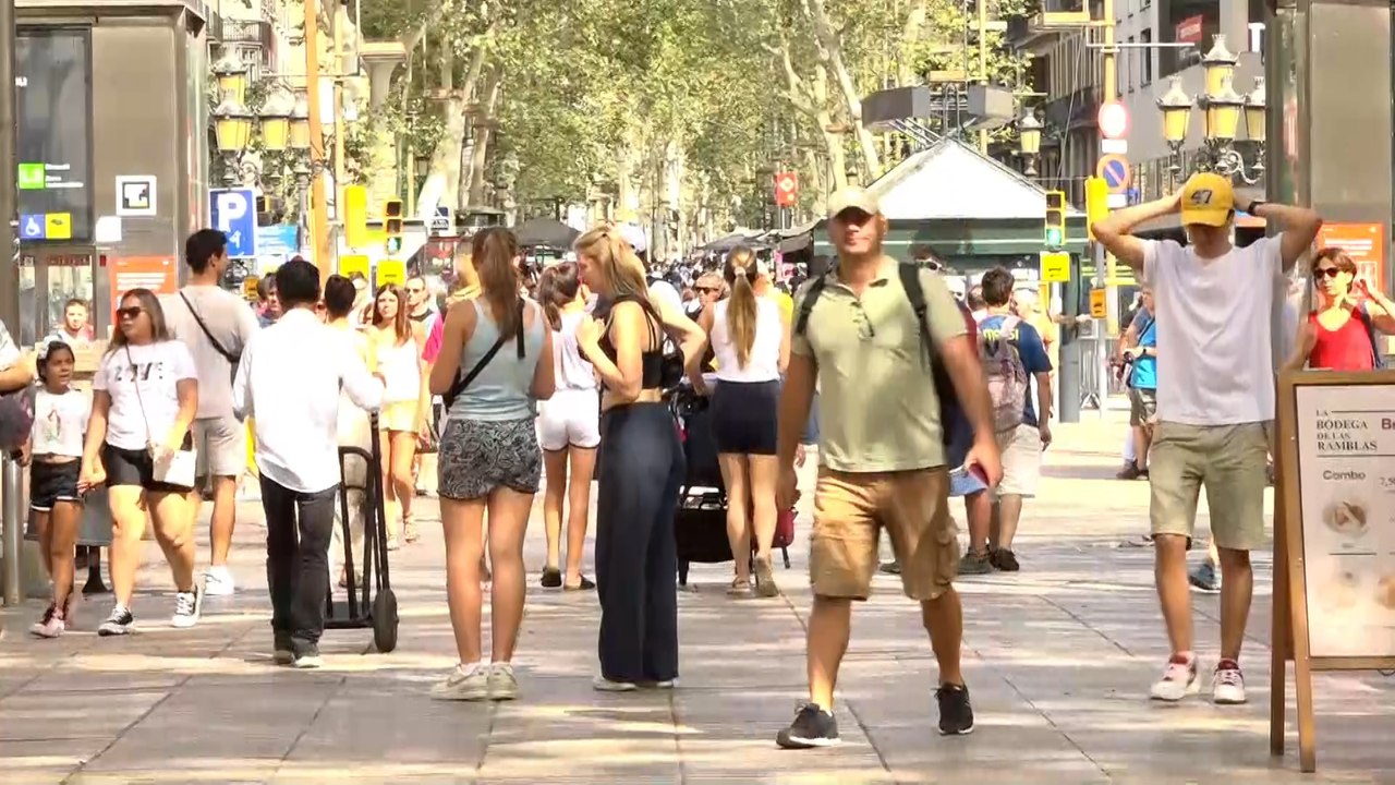 Nuevo récord de turistas: 64,3 millones hasta agosto