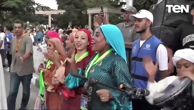 محافظ الإسماعيلية يطلق إشارة البدء لمهرجان الإسماعيلية الدولي للفنون الشعبية بديفلية