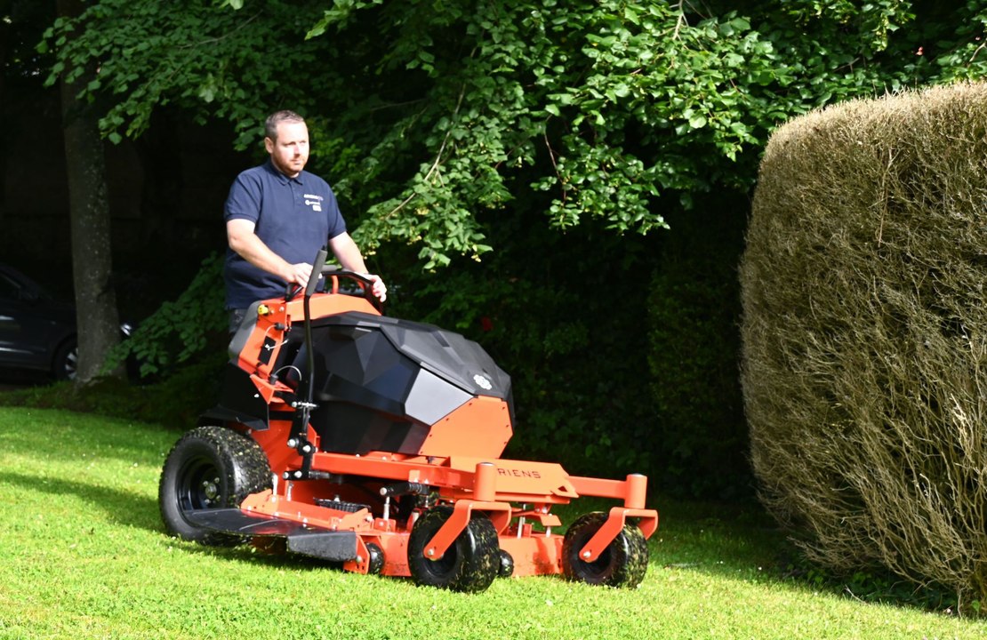 ARIENS ARROW E R52 2024