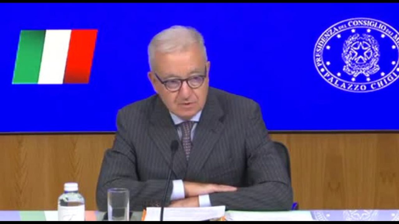 Migranti, Mantovano: più click day con dl flussi, non ci sarà caos