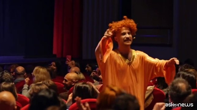 Torna Paolo Camilli sul palco con un nuovo spettacolo istrionico