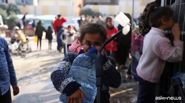 Allarme Cesvi: A Gaza 90% dei bambini si ammala per l'acqua sporca