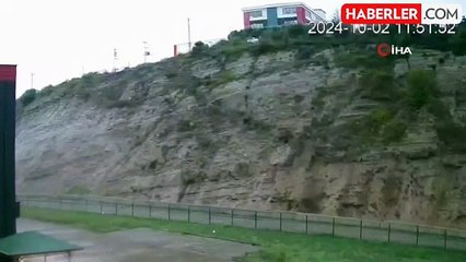 Zonguldak'ta Organize Sanayi Bölgesi'nde Heyelan Kamerada