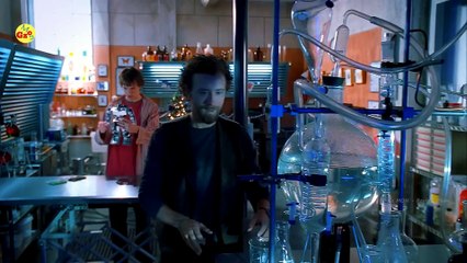 Hai` Cót Dưới Hầm Tránh Bom _ review phim Bones (Phần 1) - Tập 9