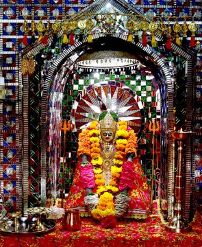 शारदीय नवरात्रि आज से, घरों एवं मंदिरों में होगी घट स्थापना