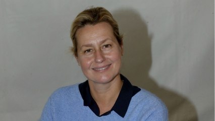 GALA VIDEO - Luana Belmondo en plein divorce : à Rome, elle retrouve le sourire au côté d’une célèbre animatrice !