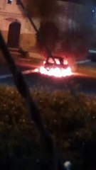 Vice-prefeito de cidade baiana tem carro incendiado na porta de casa e se revolta: "Inadmissível"