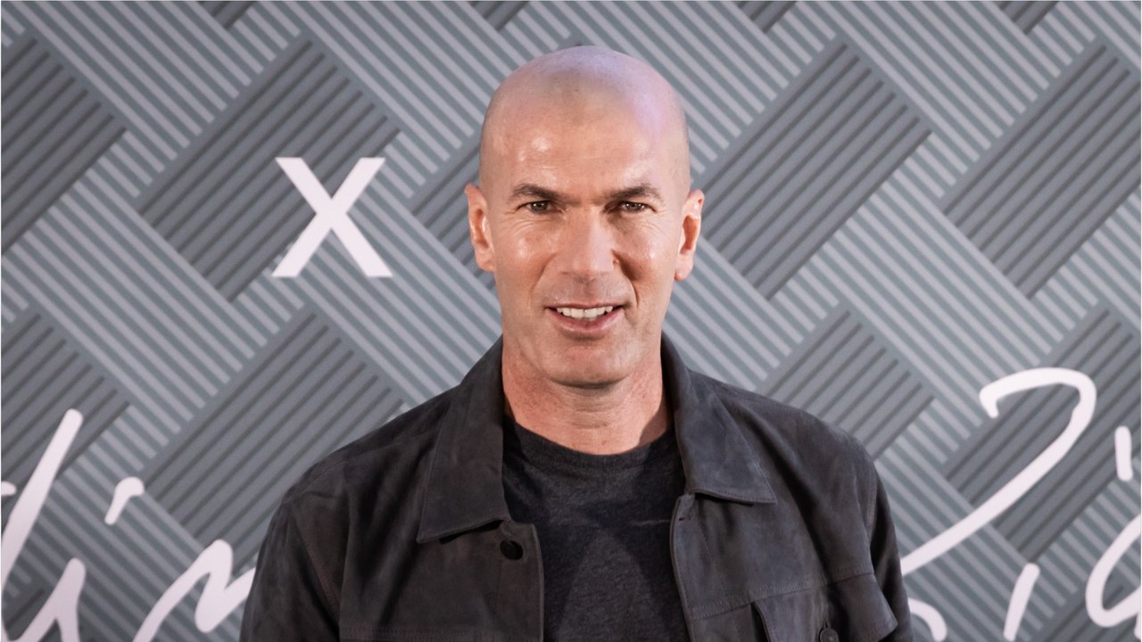 GALA VIDEO - Zinedine Zidane “récemment devenu papy” : confidences sur sa vie de famille bien remplie !