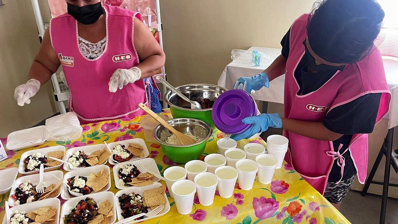 Obtiene Cáritas buena venta de boletos para conferencia con Dr. César Lozano