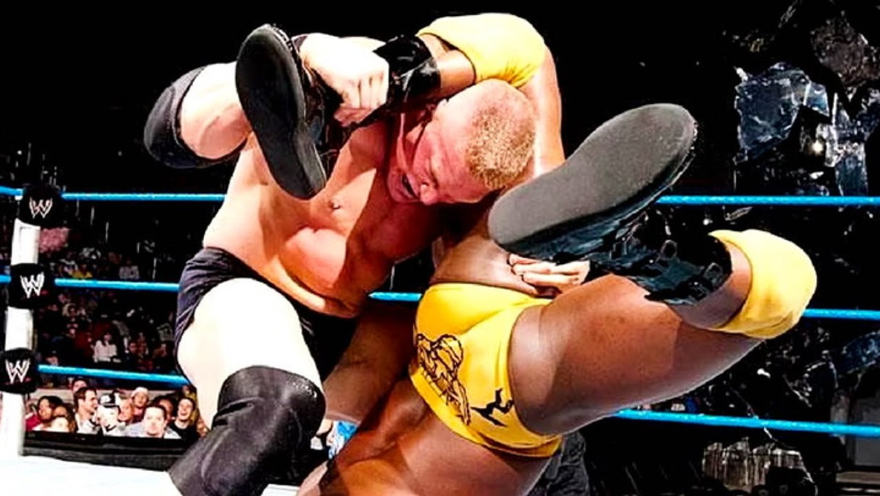 10 Finishers Wrestlers Need To Bring Back