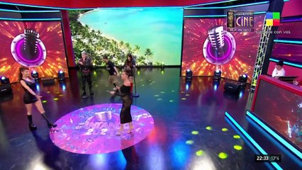  JUAN OTERO y Bianca Zoppini ROCKEARON al ritmo de "Mariposa technicolor" de FITO PÁEZ