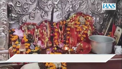 Raebareli में Navaratri के पहले दिन मंदिरों में लगा भक्तों का तांता