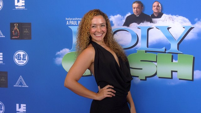 Stéphanie Gérard Holy Cash Premiere Red Carpet
