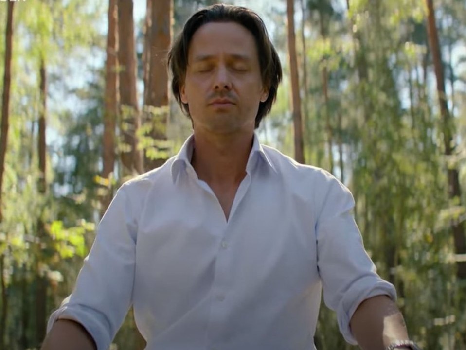 'Achtsam Morden': Erster Trailer zur Bestseller-Verfilmung