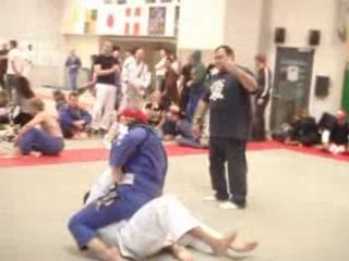 BJJ white belt, lost first match after 6 weeks of training