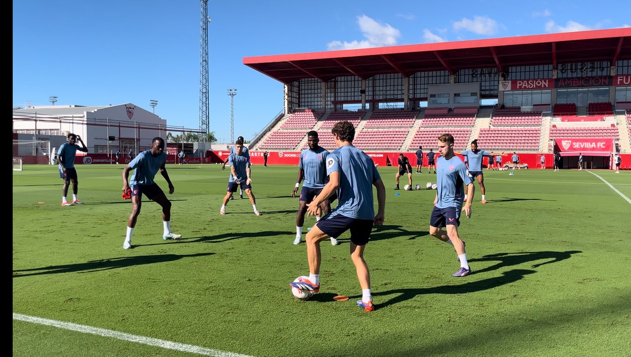 Navas comienza en solitario la sesión
