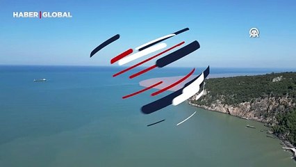 Yağış sonrası ünlü tatil beldesinde çirkin görüntü: Denizin rengi değişti