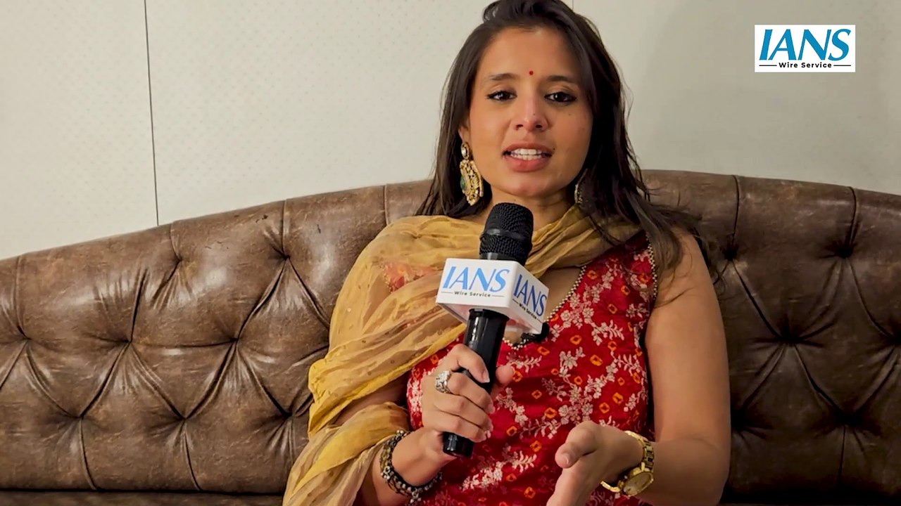 Singer Aishwarya Majmudar is thrilled to perform at Borivali ground this Navratri