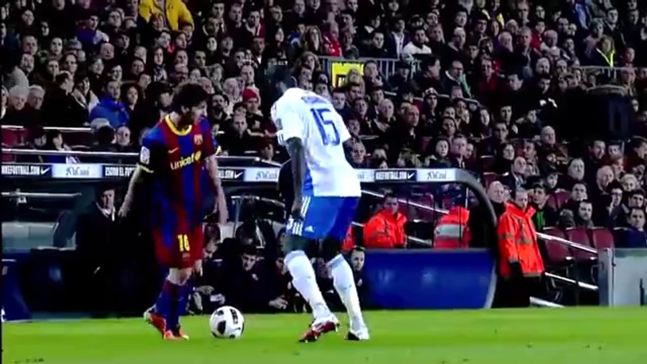 Leo Messi _ Dribbling Skills In Slow Motion