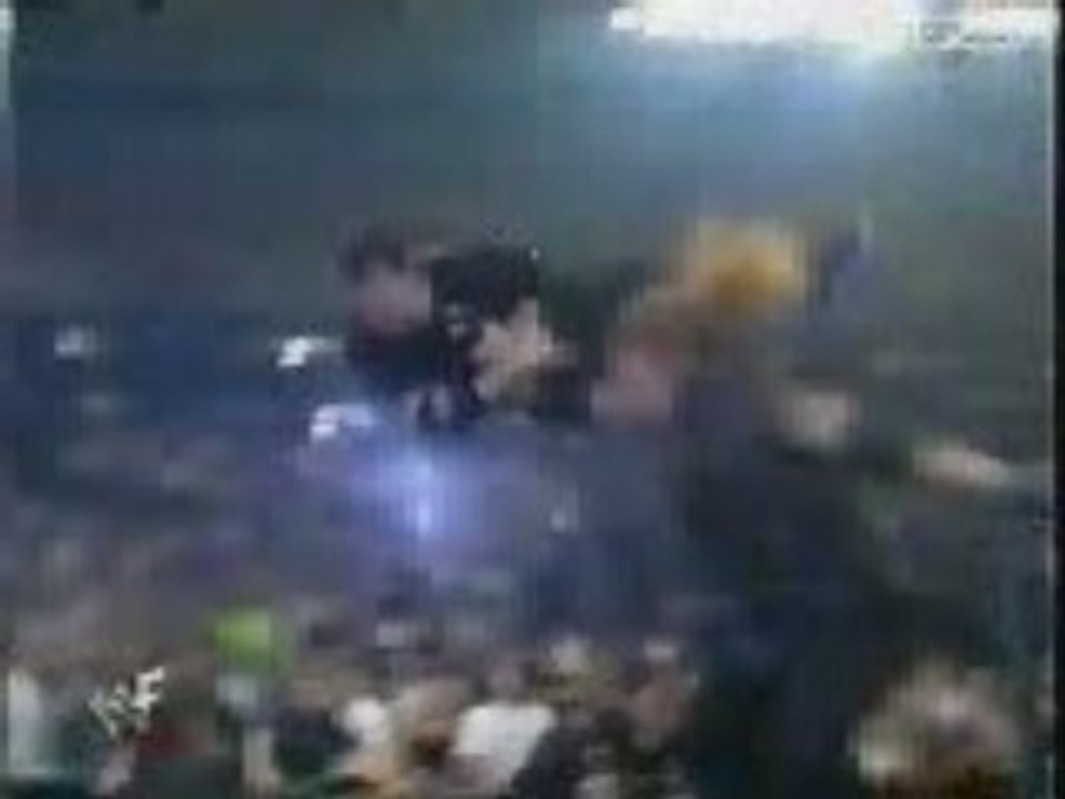 WWE - Undertaker Chokeslams Shane McMahon