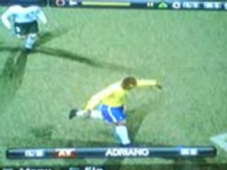 Pes ralenti adriano coup du foulard