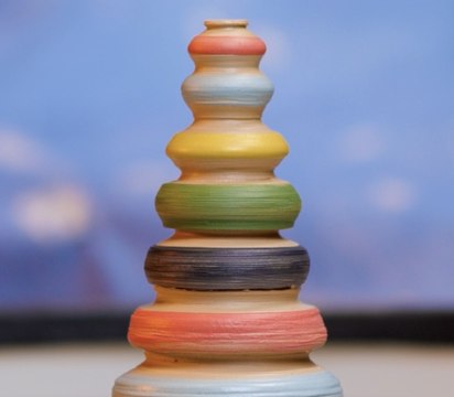 Processus fascinant de création de poterie en argile