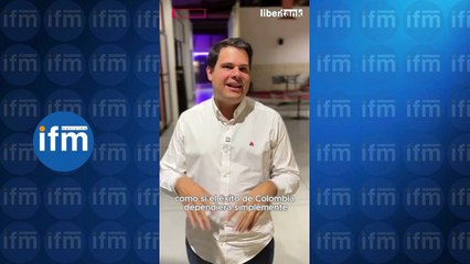 Videocolumna: Ojalá fuera tan fácil como escoger un político salvador