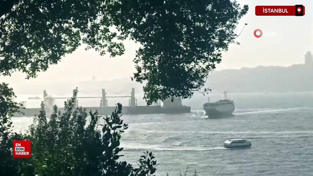 İstanbul Boğazı’nda Üsküdar açıklarında iki gemi çarpıştı