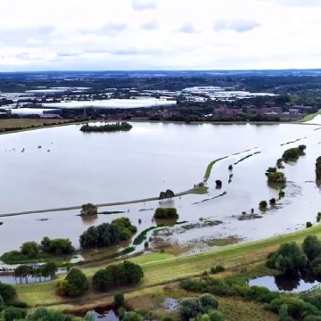 Northampton holiday park residents urged to apply for warm home discount