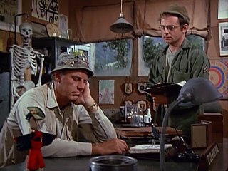 M.A.S.H.  - Bancando o Cupido - Dublagem Peri Filmes RJ