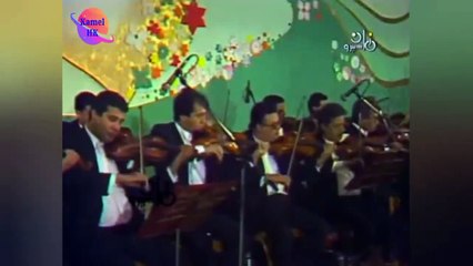 وردة.. _قرّب، تعالى وسلم، إتكلم_.. (من أغنية من بين ألوف).. كعب عالي وطرب خارق