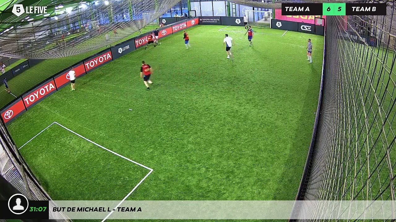 But de Michael L - Team A
