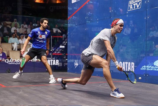 دييغو إلياس يتأهل إلى نصف النهائي