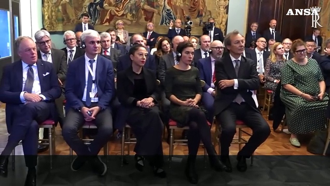 Mattarella: "L'informazione libera e' un diritto"